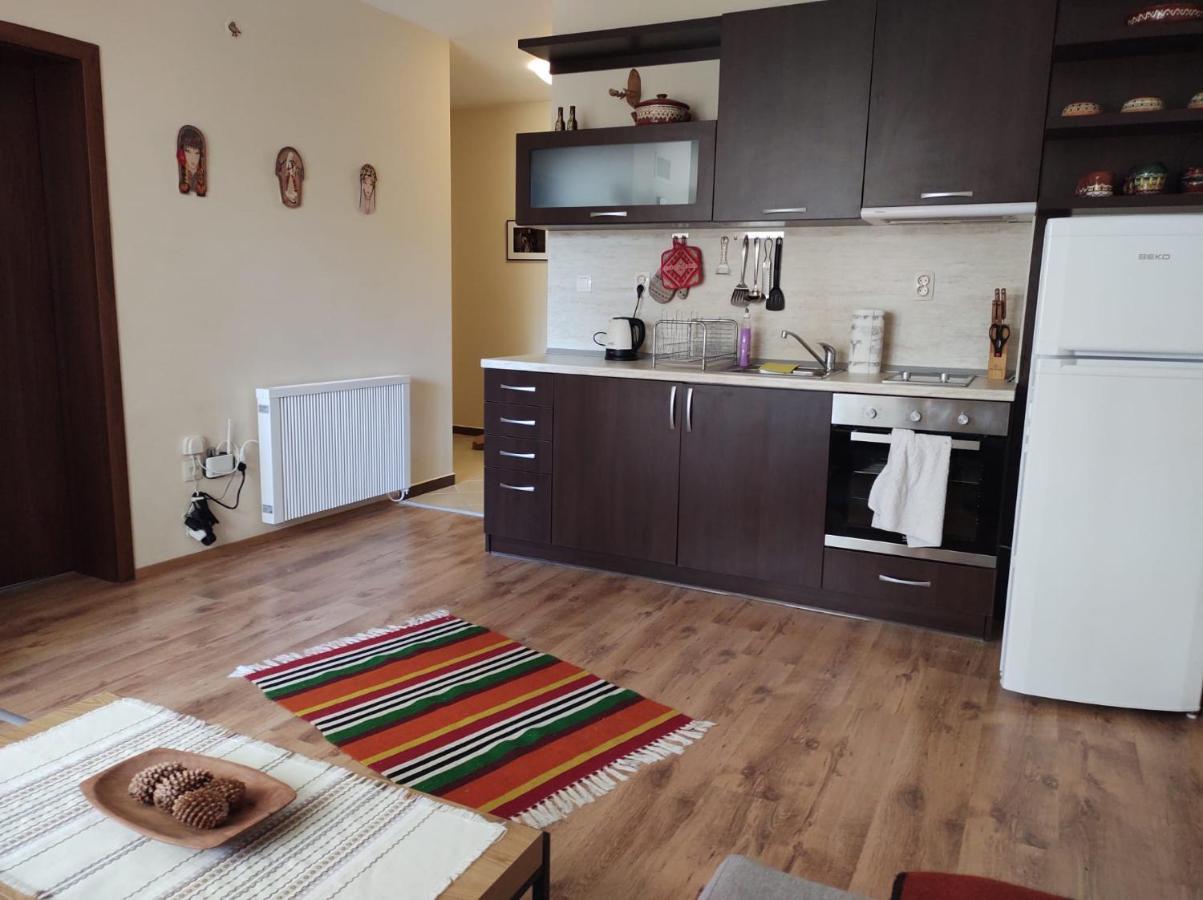 Family Apartment "Cosy Nature" Smolyan Eksteriør bilde
